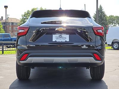 2025 Chevrolet Trax FWD SUV for sale #T25771 - photo 2