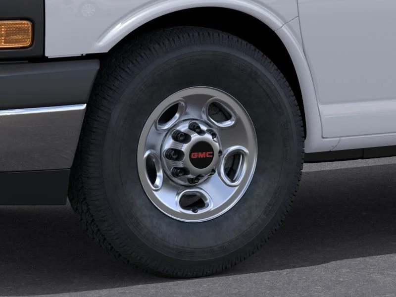 New 2026 GMC Savana 3500 - photo 19