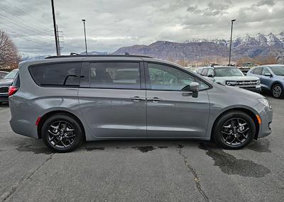 Used 2020 Chrysler Pacifica Touring L Plus Minivan for sale #1F51323A - photo 1