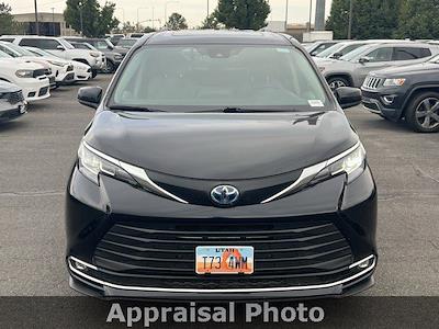 2023 Toyota Sienna FWD Minivan for sale #1FP0063 - photo 2
