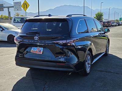 2023 Toyota Sienna FWD Minivan for sale #1FP0063 - photo 2
