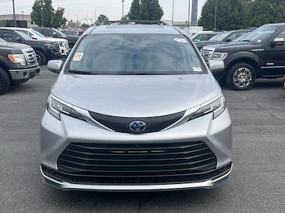 2023 Toyota Sienna FWD Minivan for sale #1FP0100 - photo 2