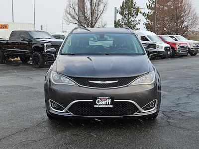 Used 2017 Chrysler Pacifica - photo 1