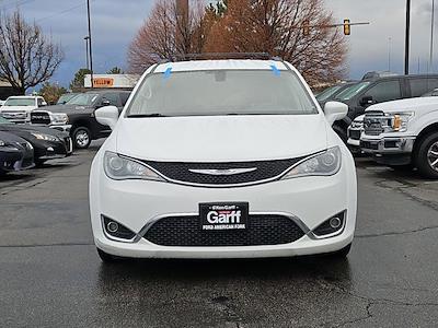 Used 2017 Chrysler Pacifica - photo 1