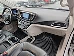 2017 Chrysler Pacifica FWD Minivan for sale #HR815907T - photo 24