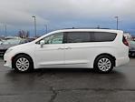 2017 Chrysler Pacifica FWD Minivan for sale #HR815907T - photo 6