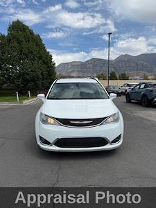 2017 Chrysler Pacifica FWD Minivan for sale #HR820563TA - photo 2