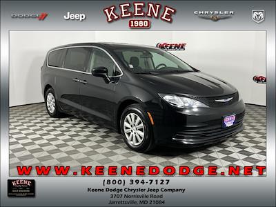 Used 2020 Chrysler Voyager L Minivan for sale #P4051 - photo 1