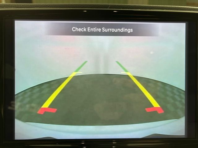 Used 2023 Chrysler Pacifica - photo 13