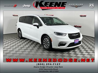2023 Chrysler Pacifica FWD Minivan for sale #P4540 - photo 1