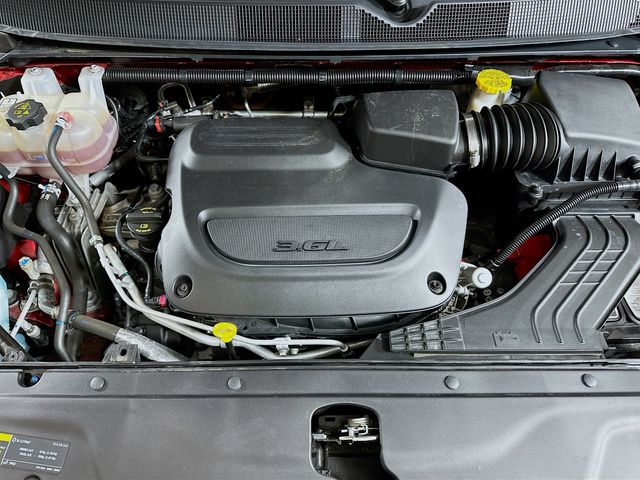 Used 2025 Chrysler Pacifica - photo 24