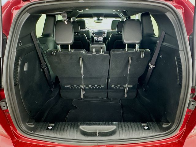 Used 2025 Chrysler Pacifica - photo 27