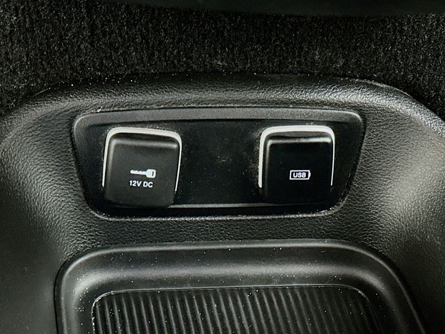 Used 2019 Chrysler Pacifica - photo 21