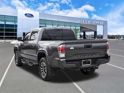 Used 2021 Toyota Tacoma - photo 1