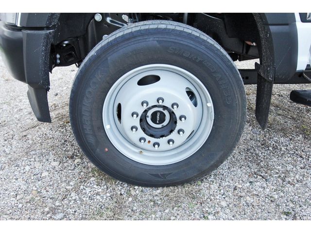 New 2025 Ford F-600 - photo 20