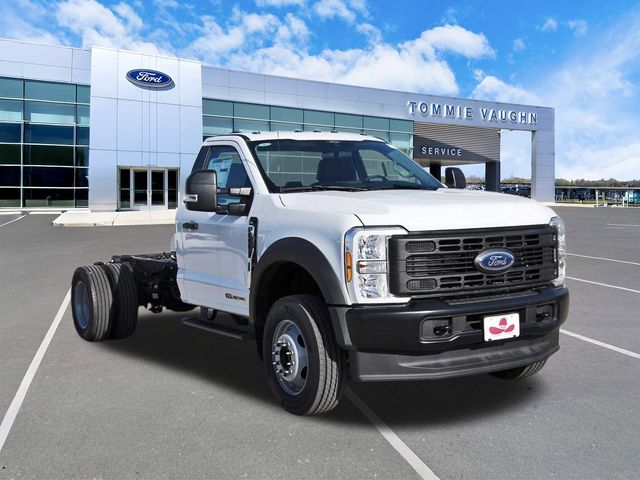 New 2025 Ford F-600 - photo 8