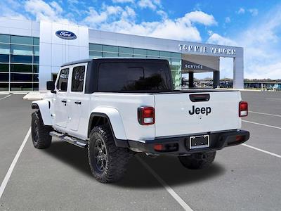 Used 2023 Jeep Gladiator - photo 1