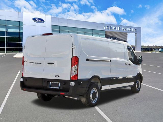 New 2026 Ford Transit 250 - photo 6