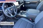 2025 Chevrolet Silverado 1500 Crew Cab 4x4, Pickup for sale #250058 - photo 12