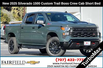 2025 Chevrolet Silverado 1500 Crew Cab 4x4, Pickup for sale #250080 - photo 1