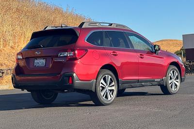 2018 Subaru Outback AWD, SUV for sale #S25139A - photo 2