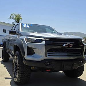 2024 Chevrolet Colorado Crew Cab 4WD Pickup for sale #1225 - photo 2