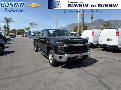 Used 2025 Chevrolet Silverado 2500 - photo 1