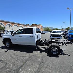 New 2025 Chevrolet Silverado 3500 Work Truck Crew Cab 4WD Cab Chassis for sale #25149 - photo 2
