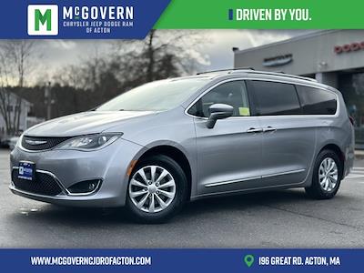 Used 2018 Chrysler Pacifica Touring L Minivan for sale #RN2328B - photo 1