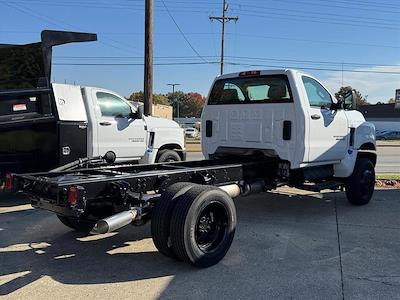 2024 Chevrolet Silverado 5500 Regular Cab DRW 4WD Cab Chassis for sale #C240378 - photo 2