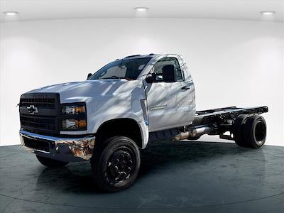 2024 Chevrolet Silverado 6500 Regular Cab DRW 4WD Cab Chassis for sale #C240379 - photo 1