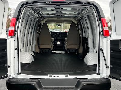 2025 Chevrolet Express 3500 RWD Empty Cargo Van for sale #259085 - photo 2