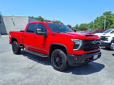 New 2025 Chevrolet Silverado 2500 LT Crew Cab 4WD Pickup for sale #259348 - photo 1