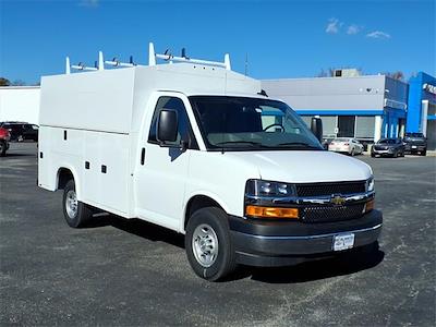 2025 Chevrolet Express 3500 Regular Cab RWD Cutaway for sale #259456 - photo 1