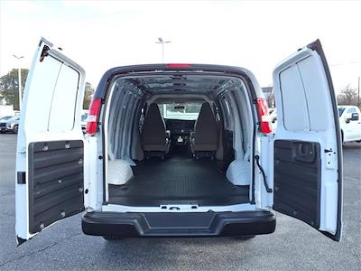 2025 Chevrolet Express 3500 RWD Empty Cargo Van for sale #259467 - photo 2
