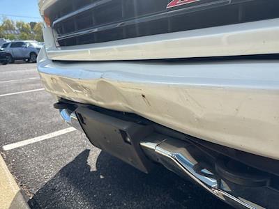 Used 2017 Chevrolet Silverado 1500 - photo 2