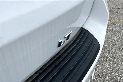 2025 Chevrolet Suburban 4WD SUV for sale #173185X - photo 2
