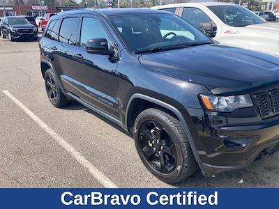 Used 2019 Jeep Grand Cherokee - photo 1