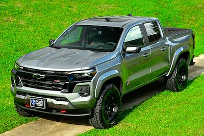 2025 Chevrolet Colorado Crew Cab 4x4 Pickup for sale #241241 - photo 1
