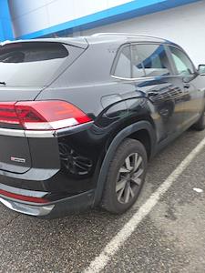 Used 2020 Volkswagen Atlas Cross Sport SE for sale #246890A - photo 2