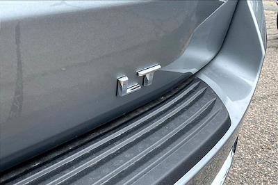 2025 Chevrolet Suburban 4WD SUV for sale #291226 - photo 2