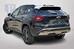 2025 Chevrolet Trax FWD SUV for sale #303992 - photo 3