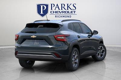 2025 Chevrolet Trax FWD SUV for sale #315983X - photo 2