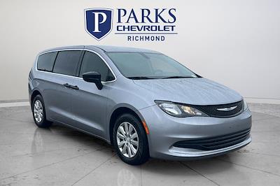2020 Chrysler Voyager FWD Minivan for sale #3R4403 - photo 1