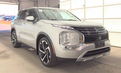 2023 Mitsubishi Outlander 4WD SUV for sale #3R4545 - photo 1