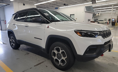 2022 Jeep Compass 4WD SUV for sale #3R4546 - photo 2