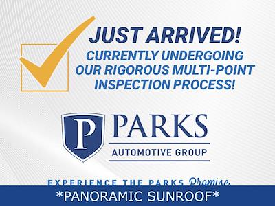 Used 2025 Chrysler Pacifica - photo 1