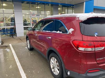 Used 2017 Kia Sorento LX for sale #7R4556 - photo 2