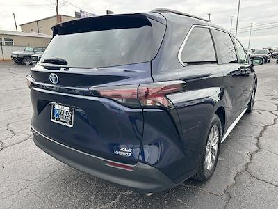 2023 Toyota Sienna FWD Minivan for sale #9R4459 - photo 2