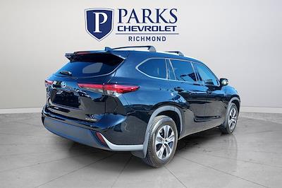 2022 Toyota Highlander AWD SUV for sale #9R4463 - photo 2